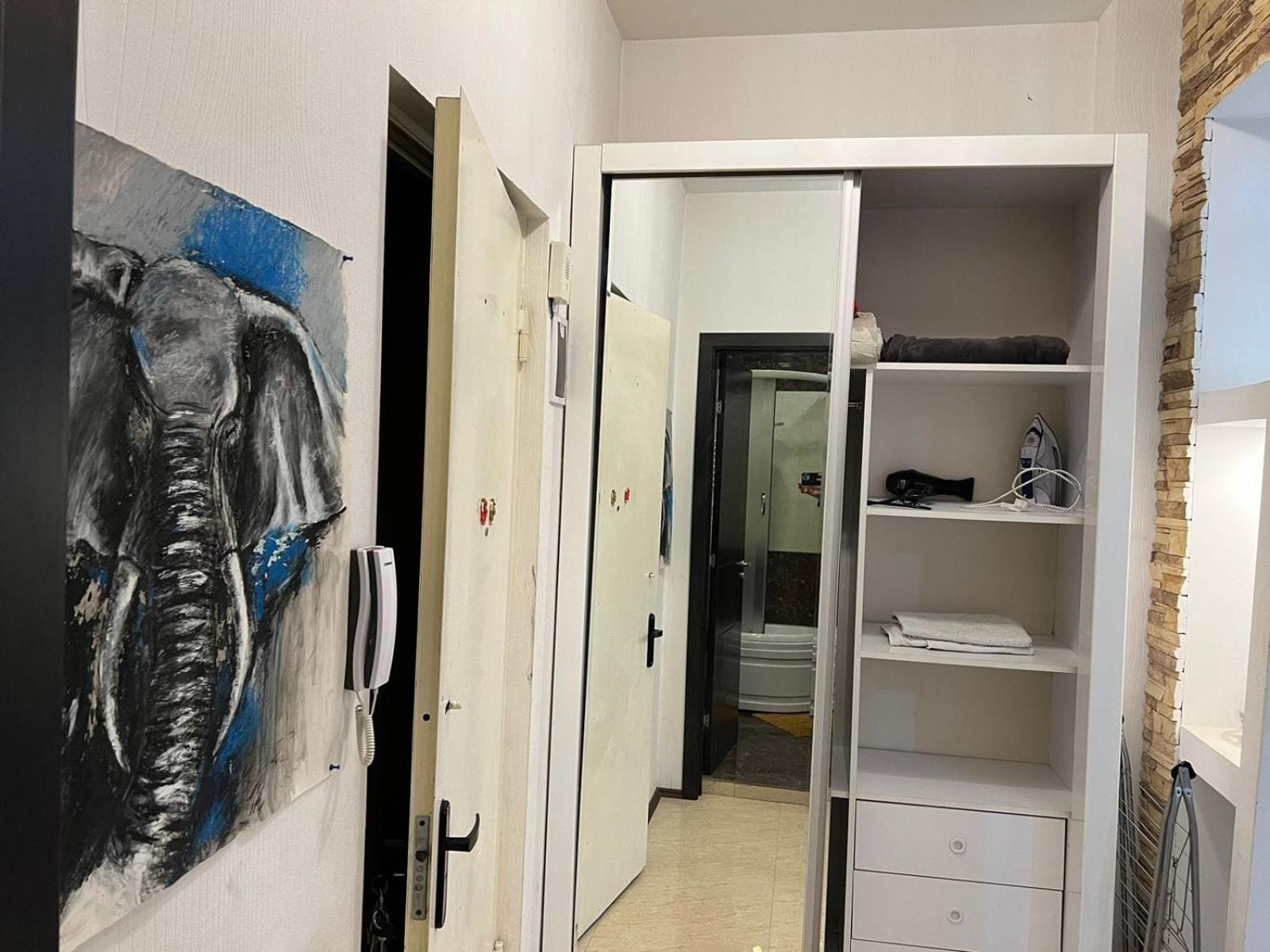 Cozy Apartment In The City Center Mtatsminda Tbilisi Ngoại thất bức ảnh