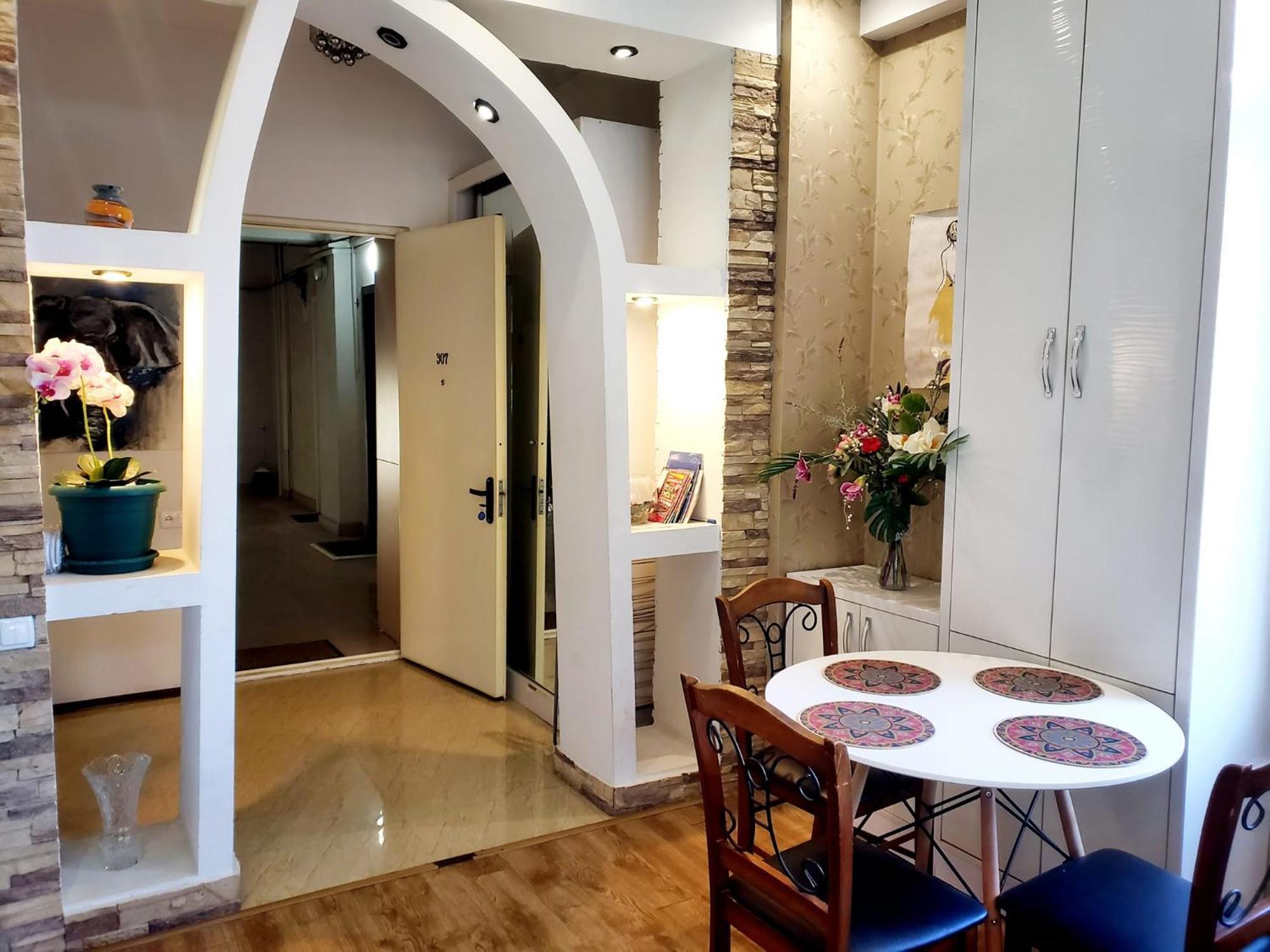 Cozy Apartment In The City Center Mtatsminda Tbilisi Ngoại thất bức ảnh