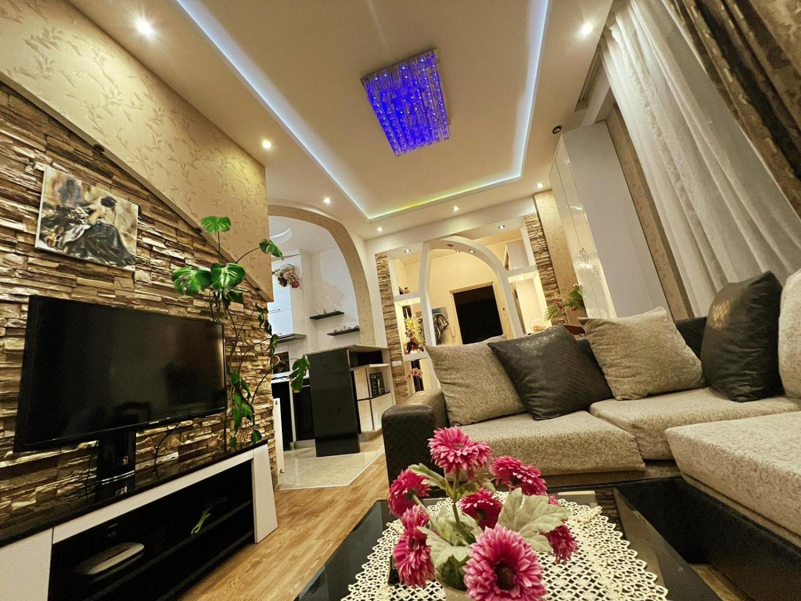 Cozy Apartment In The City Center Mtatsminda Tbilisi Ngoại thất bức ảnh