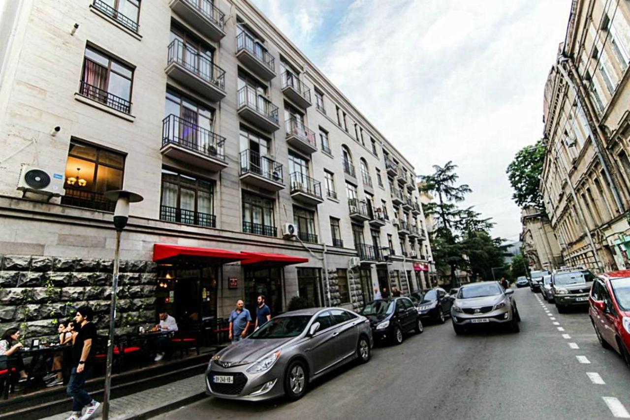 Cozy Apartment In The City Center Mtatsminda Tbilisi Ngoại thất bức ảnh
